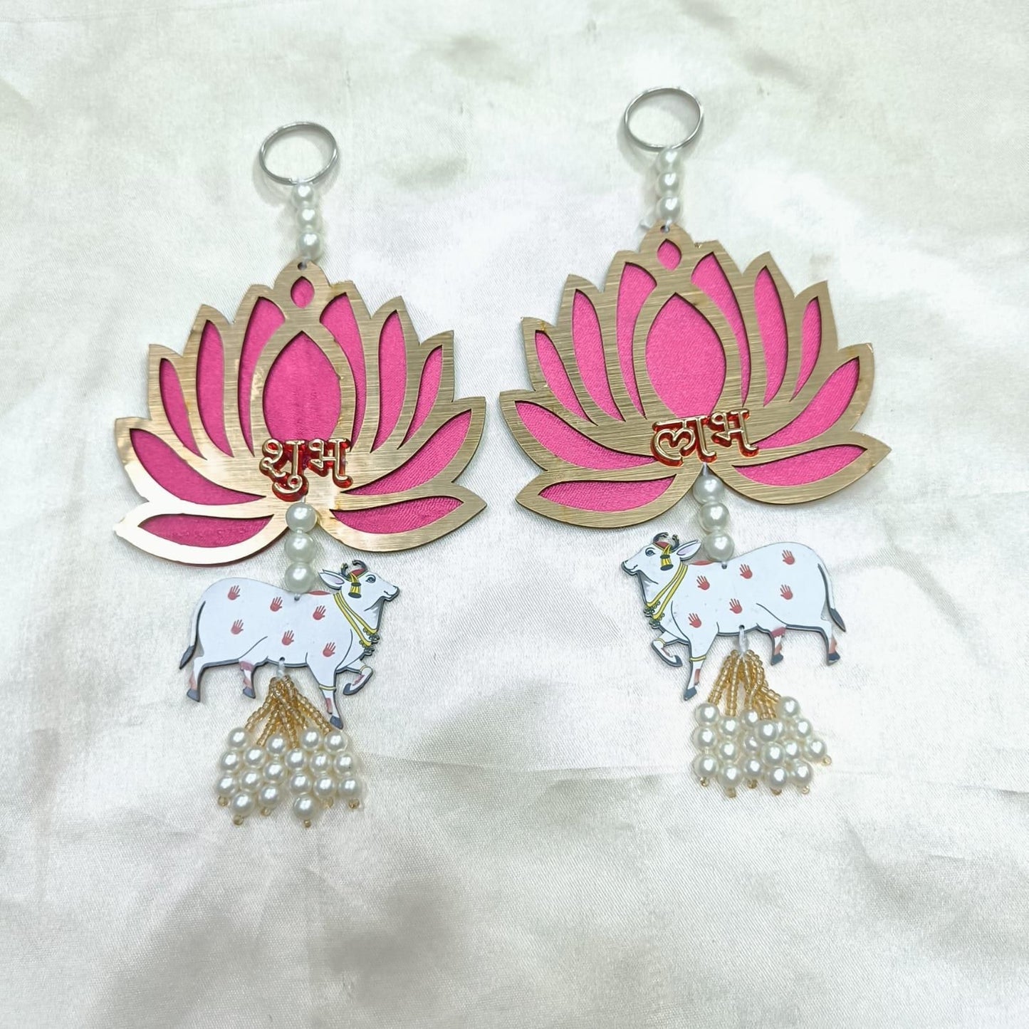 Premium Quality Kamal Cow Wall Hanging (Pack of 2)